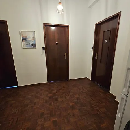 Ubytování v soukromí Blife Tonya - Private At Santantonya 1st Floor